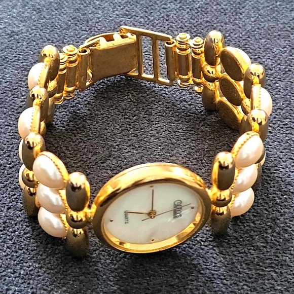 Vintage OPTICKS Celebrity Watch Quartz Oval Pearl Gold Tone Stainless Steel B… - Picture 2 of 11